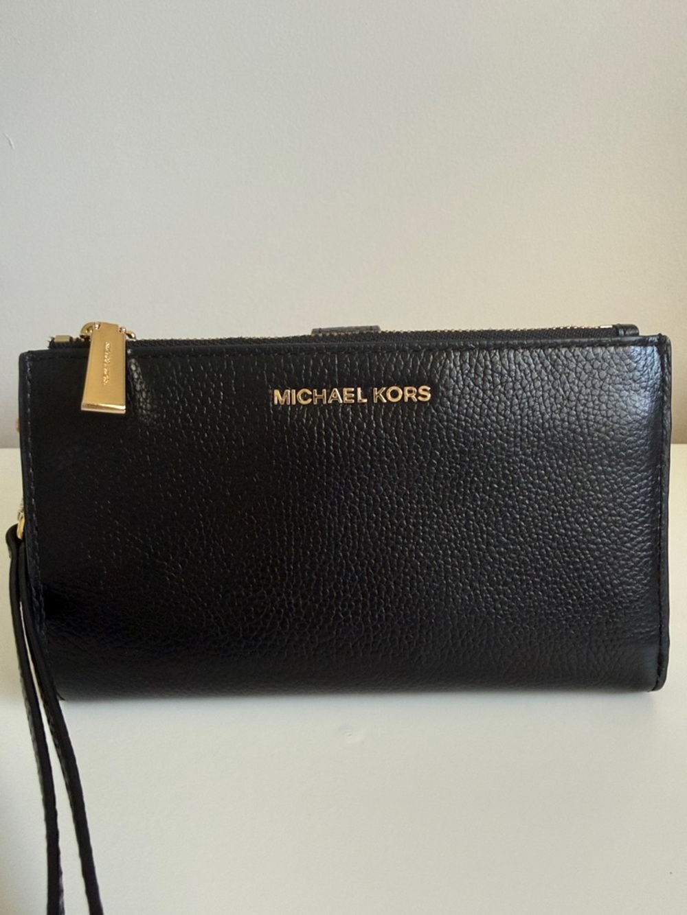 Michael Kors Black Pebbled Leather Double Wristlet Phone Wallet Gold Hardware